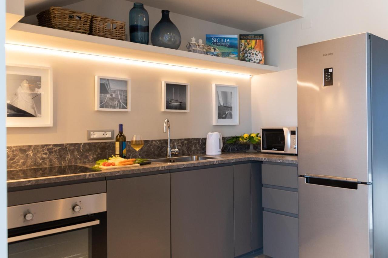 Nesos Suite By Domusicily Mondello Exterior foto